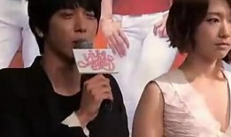 综艺爆料结婚视频完整版,明星夫妻甜蜜婚礼现场，完整版视频首度曝光